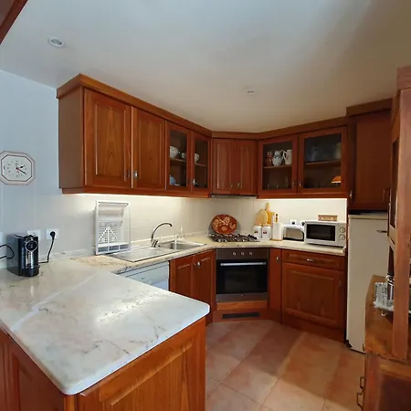 Casa Do Cuco, Acolhedora, Em Aldeia Tranquila Com Espaco Exterior Generoso Perto De Pombal (Leiria)