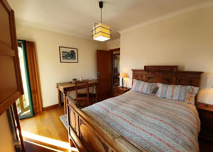 Дом отдыха Casa Do Cuco, Acolhedora, Em Aldeia Tranquila Com Espaco Exterior Generoso Perto De *